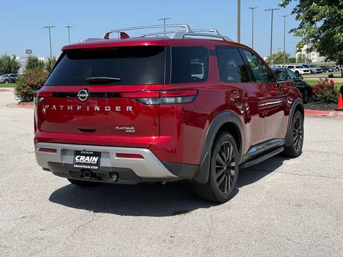 Used 2023 Nissan Pathfinder Platinum w/ Cargo Package AWD/4WD image 7