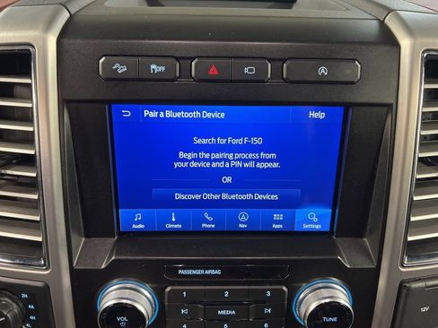 Used 2020 Ford F150 Platinum w/ Equipment Group 701A Luxury image 10