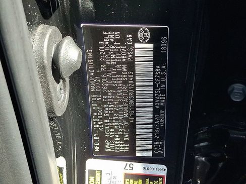 Used 2024 Toyota Camry SE w/ Cold Weather Package image 29