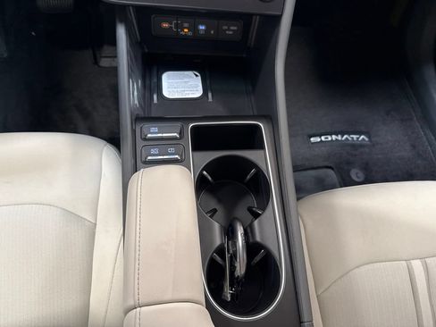 New 2026 Hyundai Sonata SEL FWD image 18