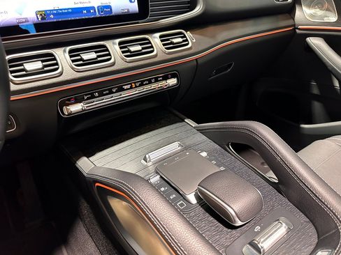 Certified 2025 Mercedes-Benz GLE 580 4MATIC image 25