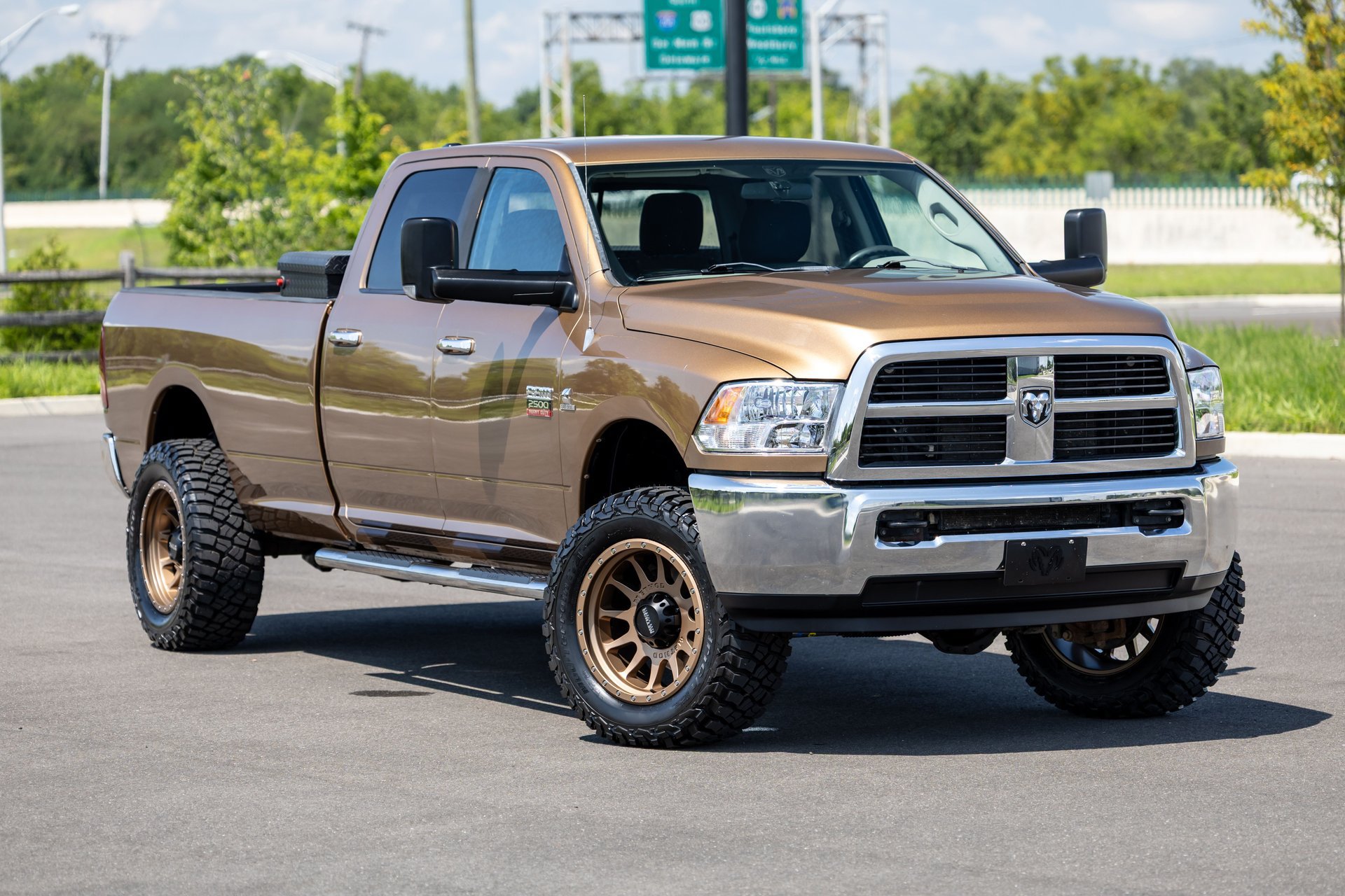 Used 2011 RAM 2500 SLT AWD/4WD image 3