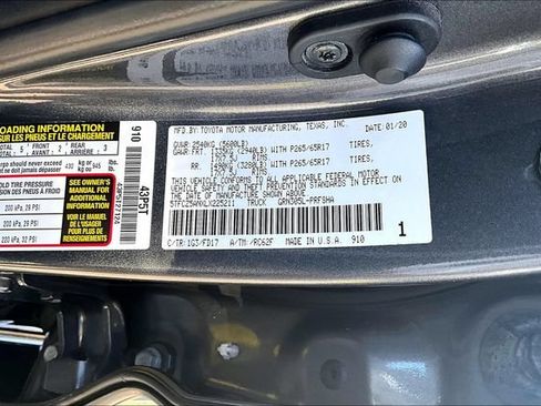Used 2020 Toyota Tacoma TRD Sport AWD/4WD image 35