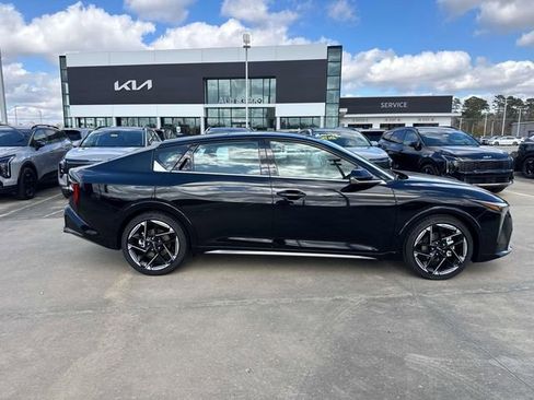 New 2026 Kia K4 GT-Line image 9