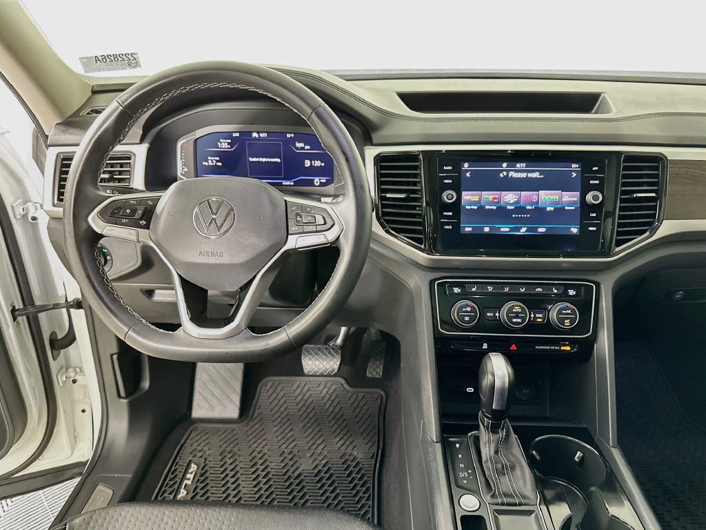 Used 2022 Volkswagen Atlas SE w/ Panoramic Sunroof Package FWD image 20