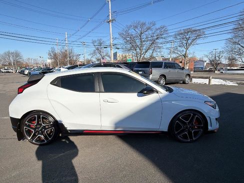 Used 2020 Hyundai Veloster N w/ Performance Package image 8