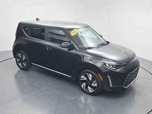 Certified 2023 Kia Soul GT-Line w/ GT-Line Technology Package FWD image 46
