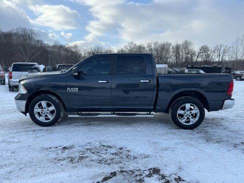 Used 2018 RAM 1500 Big Horn image 2