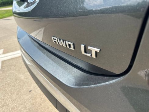Used 2020 Chevrolet Equinox LT AWD/4WD image 8