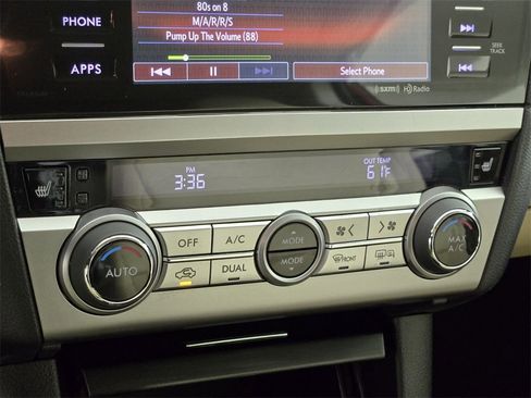 Used 2016 Subaru Legacy 2.5i Premium image 30