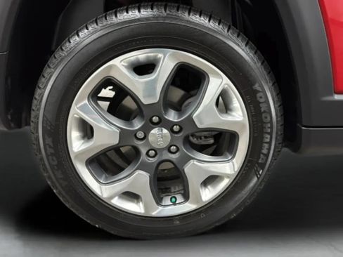 Used 2017 Jeep Compass Limited AWD/4WD image 32