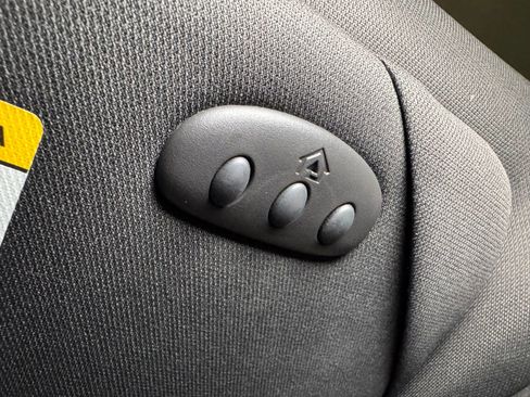 Used 2013 Ford Taurus SHO image 35