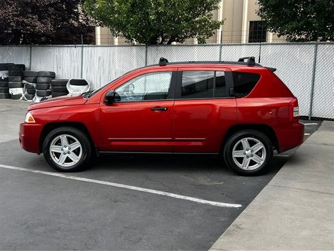 Used 2008 Jeep Compass Sport AWD/4WD image 4