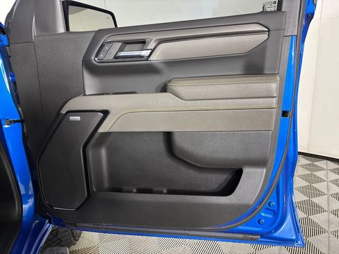 Used 2022 Chevrolet Silverado 1500 ZR2 AWD/4WD image 32