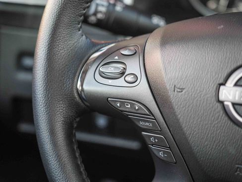 Used 2024 Nissan Murano SV w/ SV Midnight Edition Package image 23