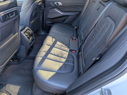 Used 2019 BMW X5 xDrive40i w/ Convenience Package image 27