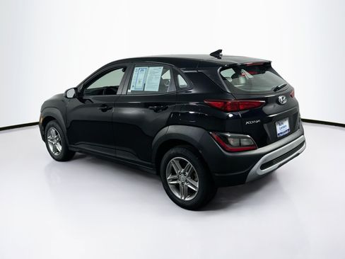Used 2023 Hyundai Kona SE w/ Cargo Package AWD/4WD image 7