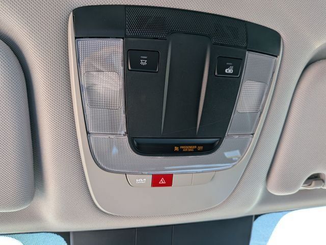 New 2026 Kia Sorento LX FWD image 21