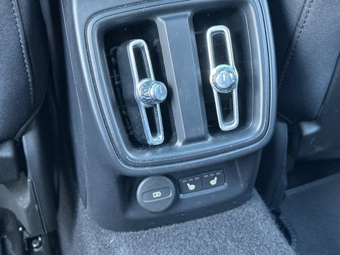 Used 2022 Polestar Polestar 2 w/ Performance Package AWD/4WD image 40