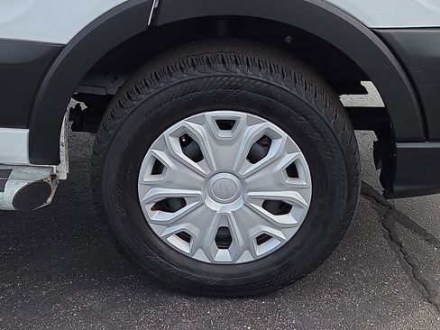 Used 2024 Ford Transit 250 Low Roof w/ Exterior Upgrade Package image 9