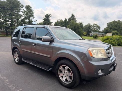 Used 2011 Honda Pilot Touring image 4