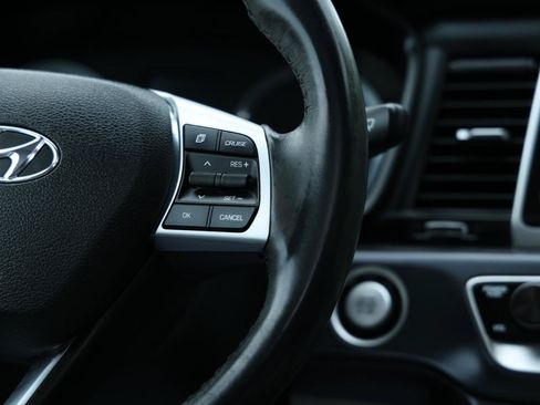 Used 2019 Hyundai Sonata SEL FWD image 18