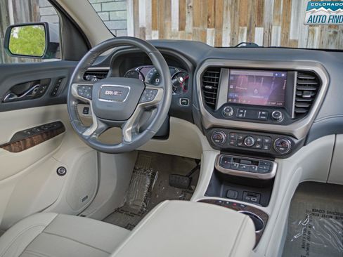 Used 2020 GMC Acadia Denali w/ Technology Package AWD/4WD image 14