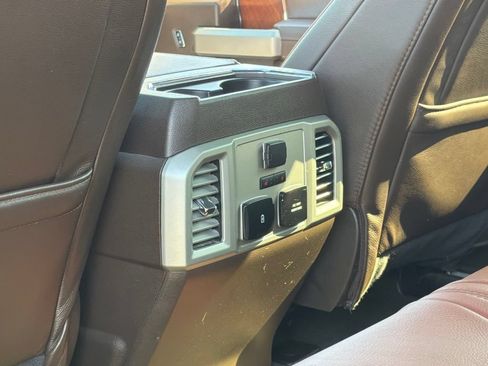 Used 2020 Ford F150 King Ranch w/ Equipment Group 601A Luxury AWD/4WD image 18