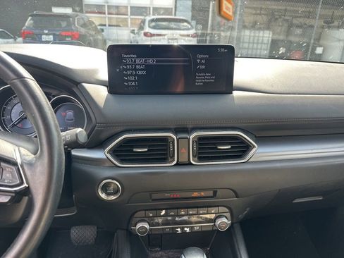 Used 2021 MAZDA CX-5 Touring FWD image 9
