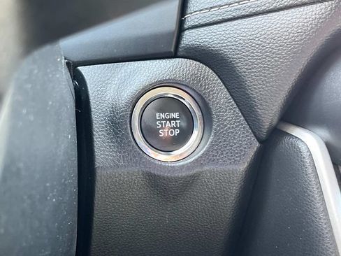 Used 2023 Toyota RAV4 XLE FWD image 37