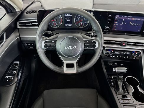 Used 2022 Kia K5 LXS FWD image 15