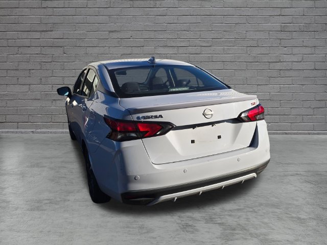 Certified 2025 Nissan Versa SR FWD image 7