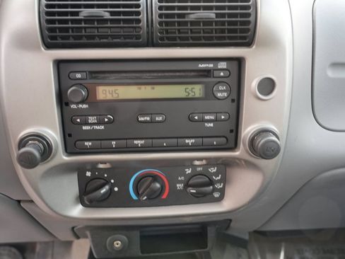 Used 2009 Ford Ranger XL RWD image 18