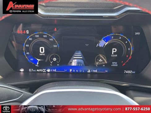 Used 2024 Chevrolet Colorado Z71 w/ Z71 Convenience Package 2 AWD/4WD image 28