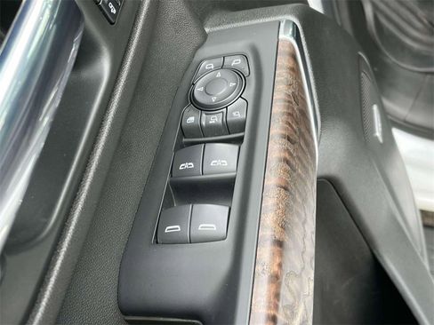 Certified 2023 GMC Sierra 2500 Denali image 24