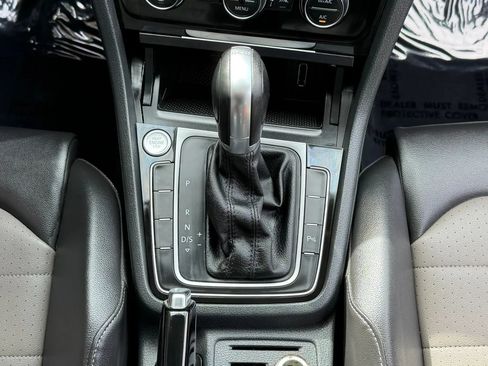 Used 2015 Volkswagen Golf TDI SEL FWD image 29