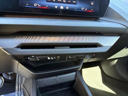 Used 2025 BMW 228i xDrive w/ M Sport Package image 25