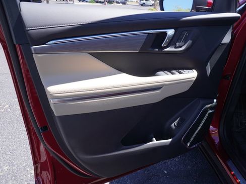 New 2026 Buick Enclave Preferred w/ Power Package image 15