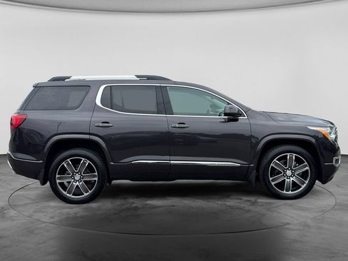 Used 2017 GMC Acadia Denali w/ Technology Package AWD/4WD image 11