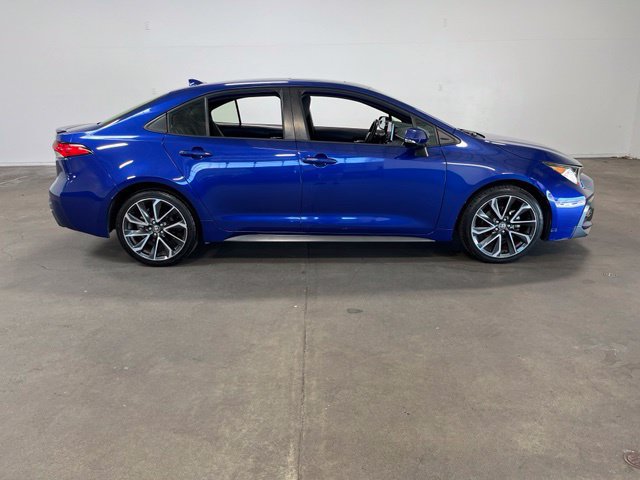 Used 2020 Toyota Corolla SE FWD image 2