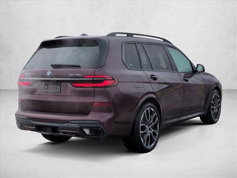 Used 2026 BMW X7 xDrive40i w/ M Sport Package AWD/4WD image 2