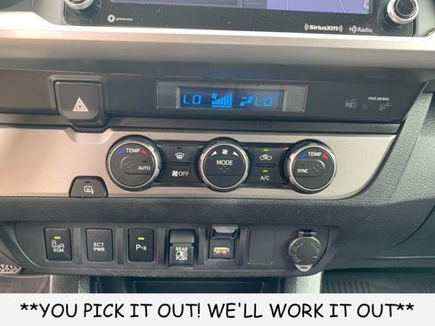 Used 2022 Toyota Tacoma SR5 RWD image 20