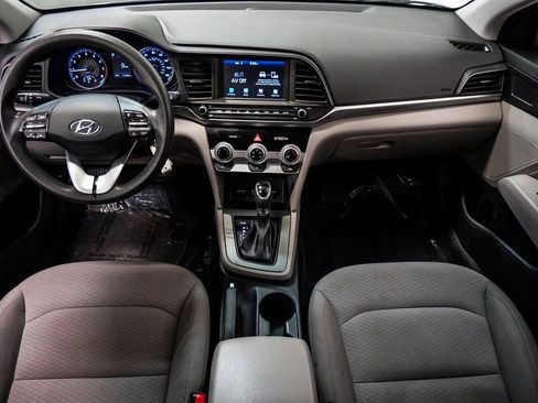 Used 2019 Hyundai Elantra SEL FWD image 11