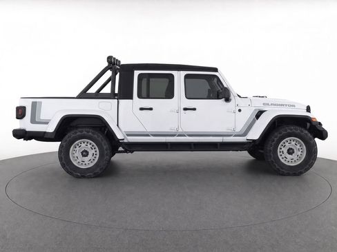 Used 2021 Jeep Gladiator Sport AWD/4WD image 8