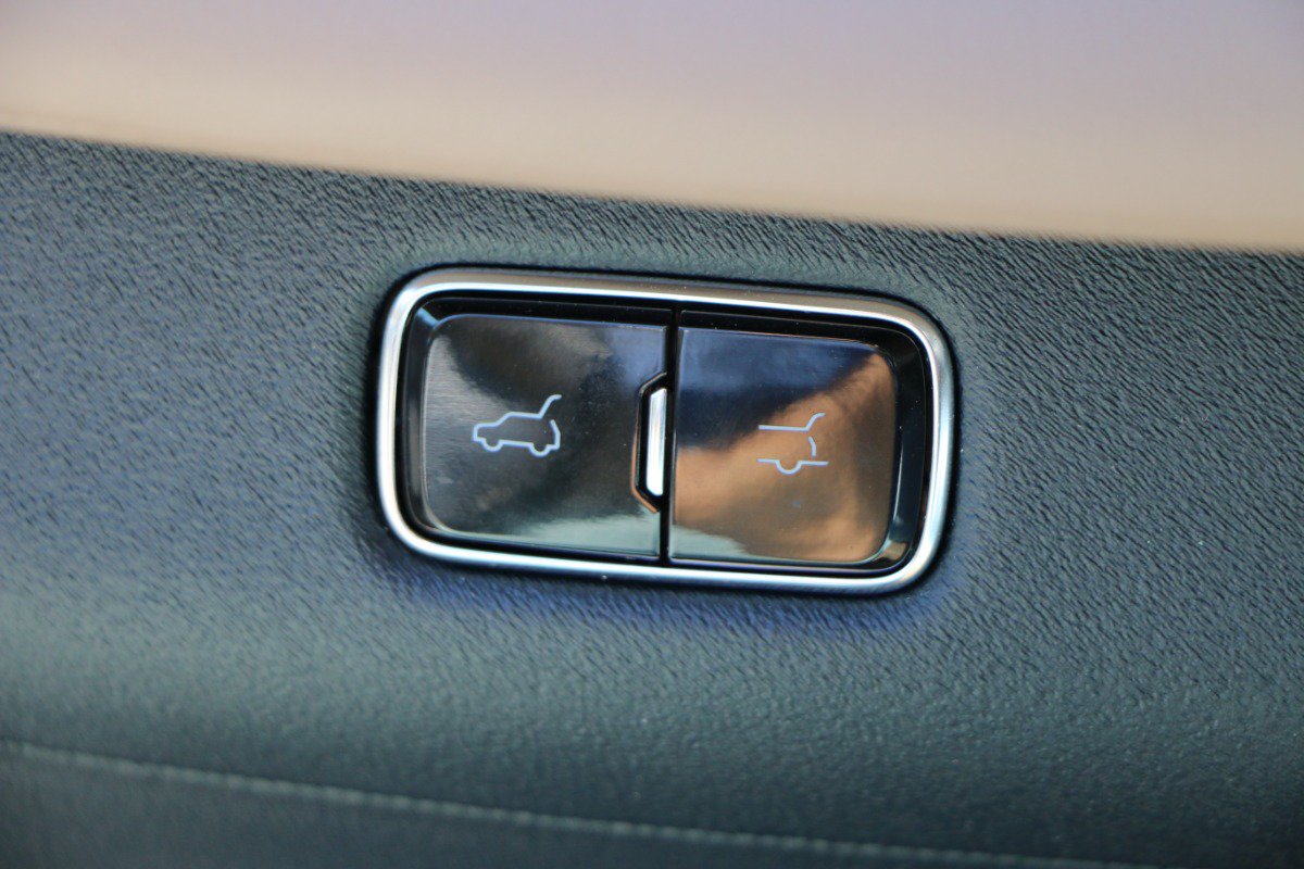 Used 2025 Lincoln Navigator Black Label AWD/4WD image 22