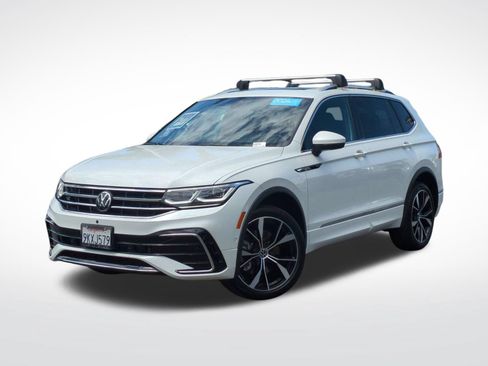 Certified 2024 Volkswagen Tiguan SEL R-Line AWD/4WD image 1