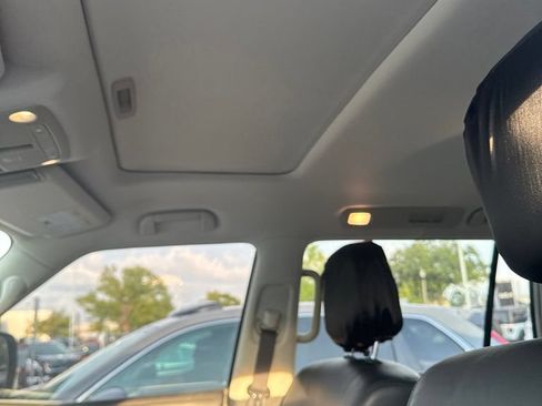 Used 2022 Nissan Armada SL RWD image 16