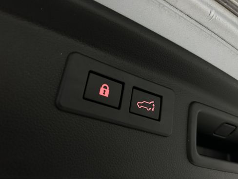 Used 2020 Subaru Forester Limited AWD/4WD image 36