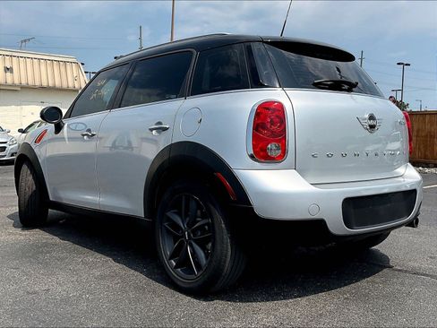 Used 2014 MINI Cooper Countryman FWD image 4