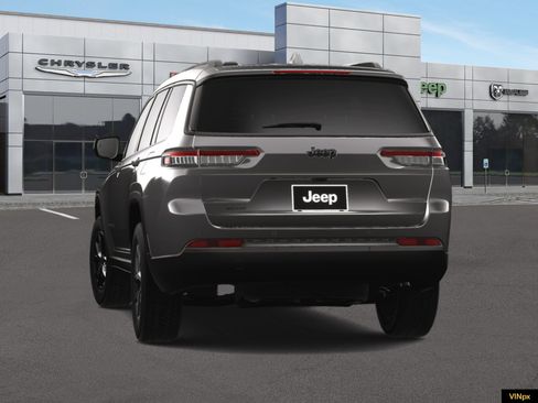 New 2025 Jeep Grand Cherokee L Altitude image 13